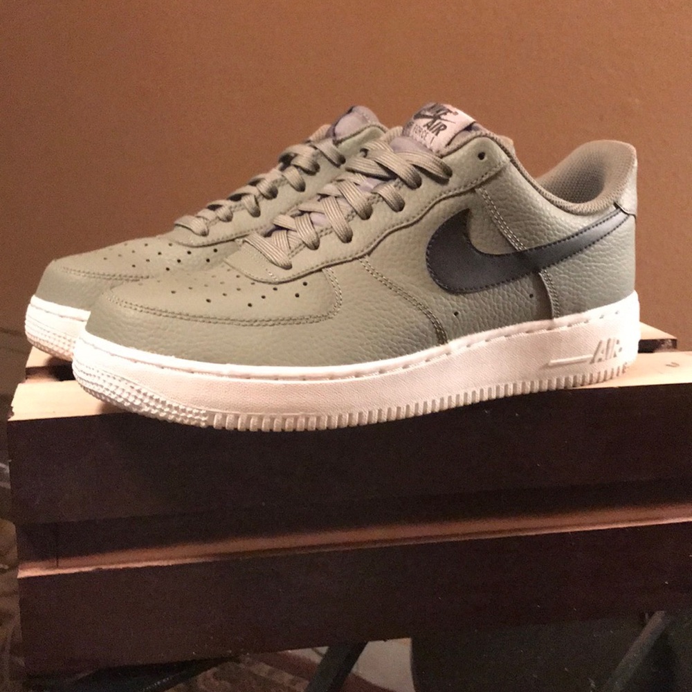 Air Force 1 (Olive Green)